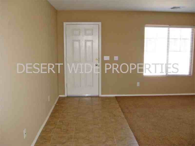 7371 S Skylark Ln - Photo 2 of 12