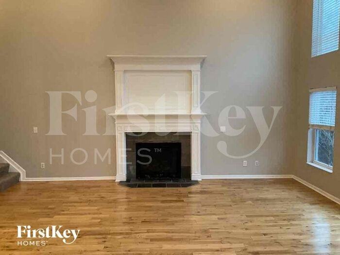 1211 Woodchase Trl - Photo 2 of 9