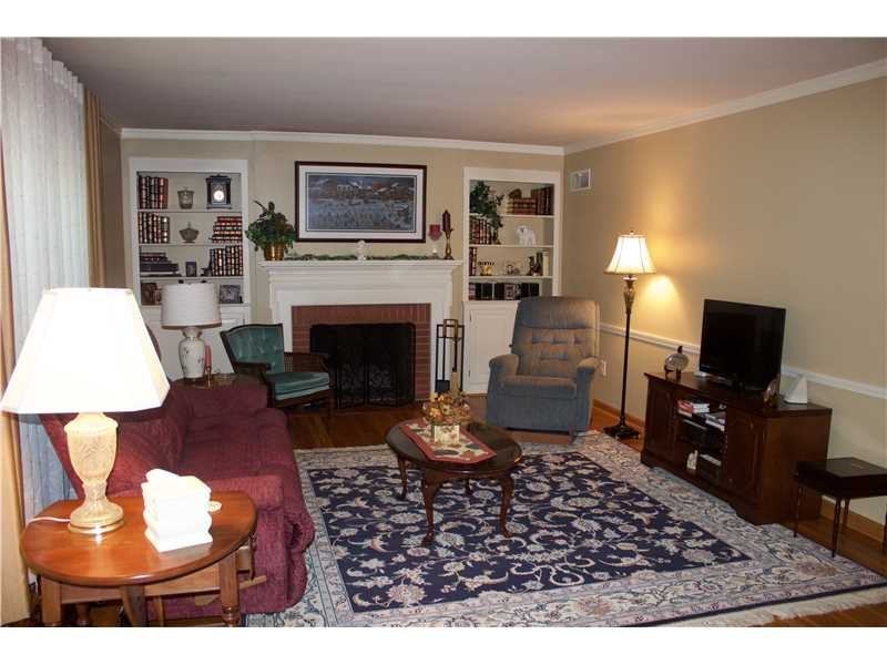 1932 S Clearview Rd - Photo 2 of 21