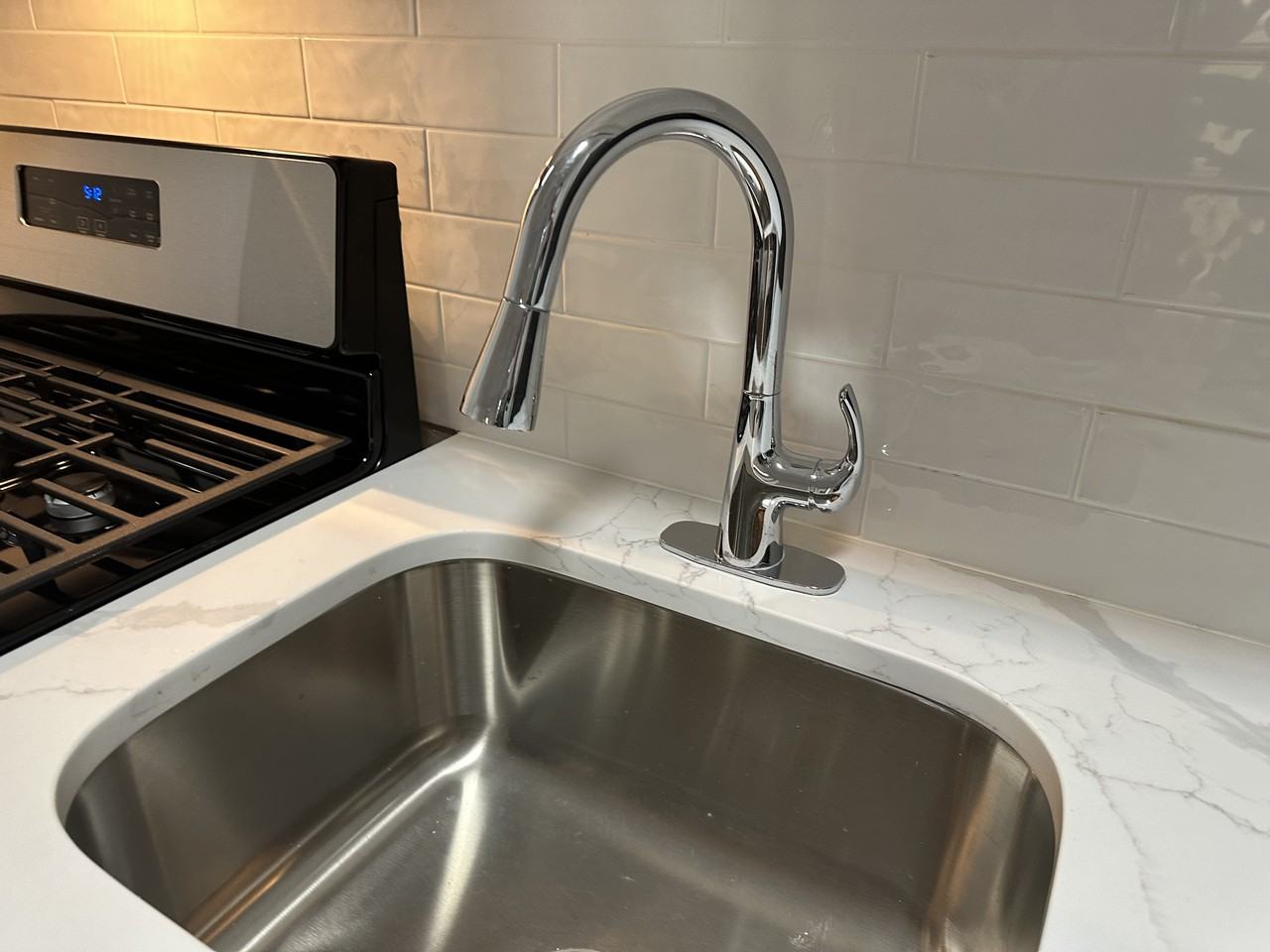 184 Fairview Avenue #A2 - Photo 4 of 20
