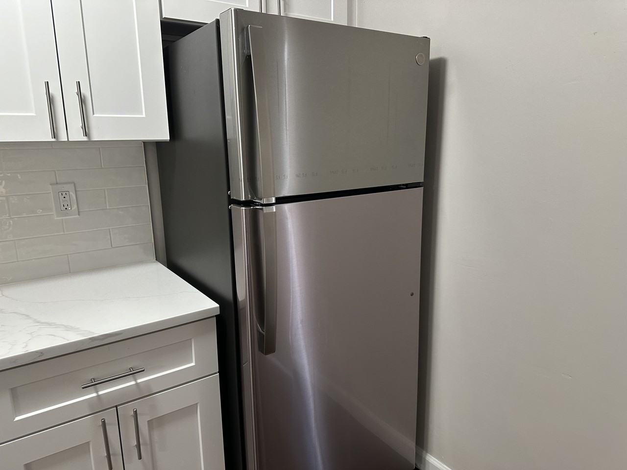 184 Fairview Avenue #A2 - Photo 5 of 20