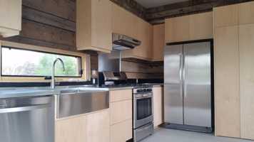 featured image of 456 S 3rd St