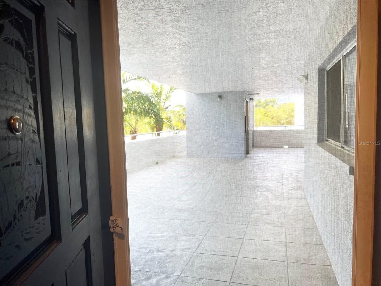 1000 Riverside Dr #B104 - Photo 5 of 36