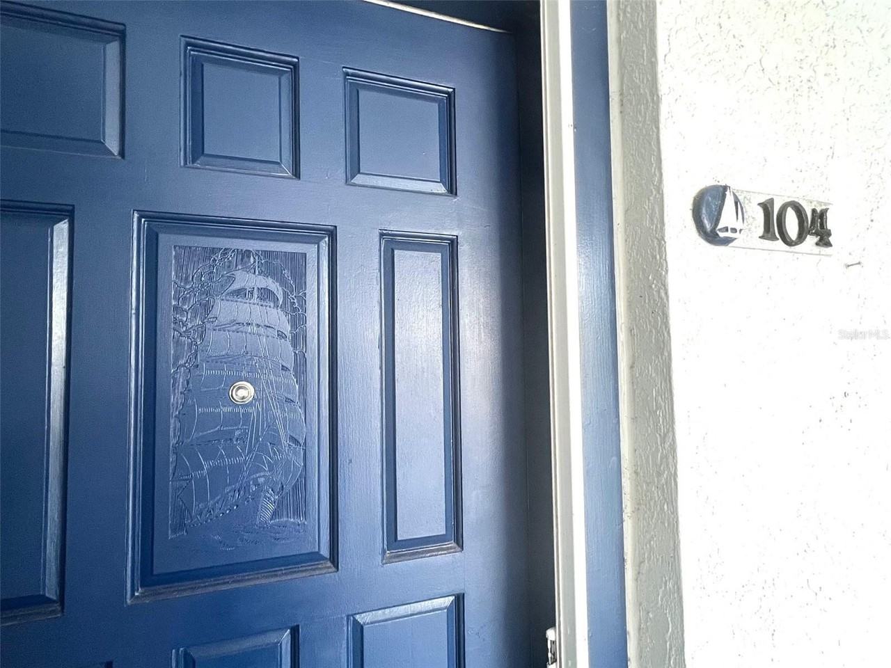 1000 Riverside Dr #B104 - Photo 6 of 36