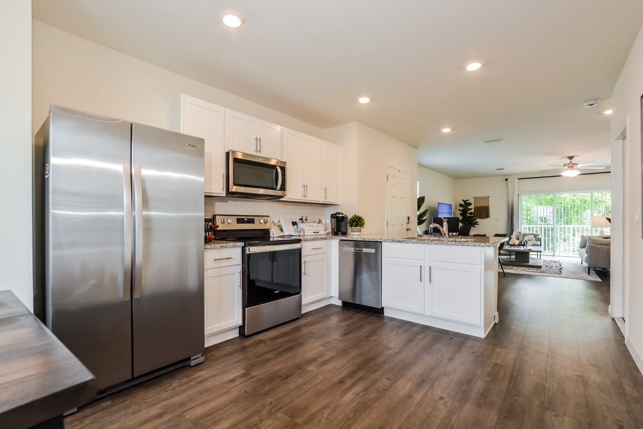 120 Ormond Grande Blvd - Photo 7 of 36