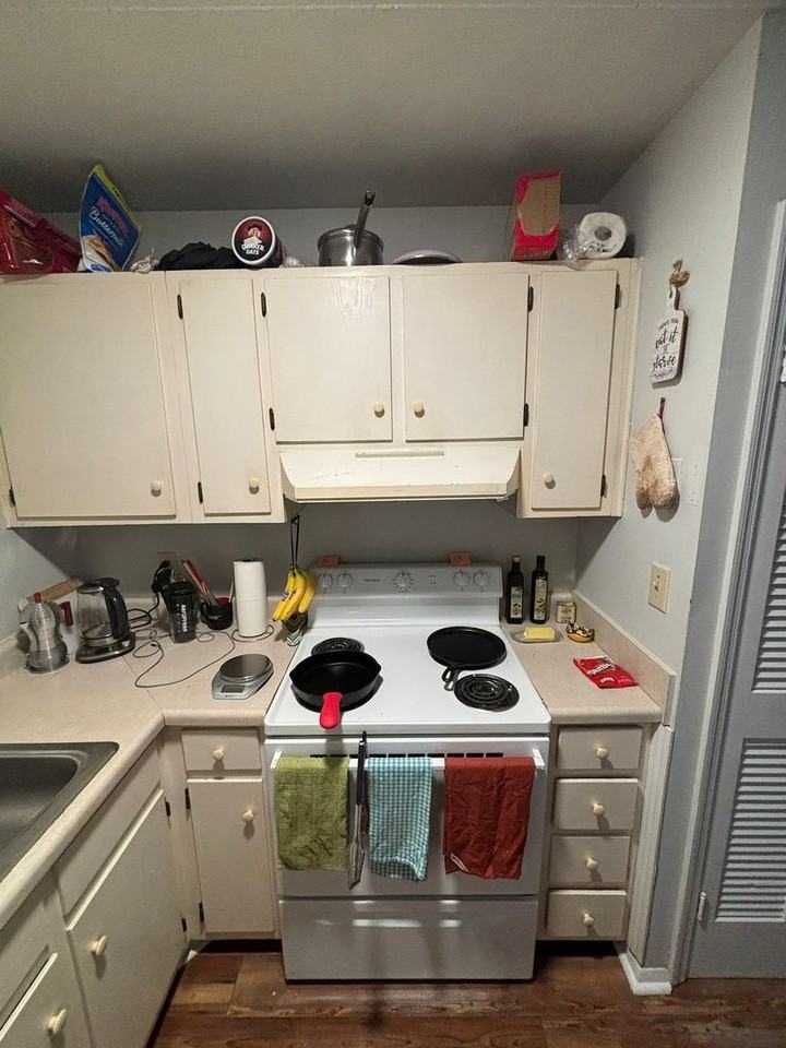 Lynn Rock Apartments - Photo 7 of 31