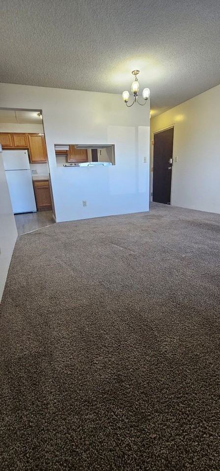 1300 East H (McCook, NE) - Photo 2 of 8