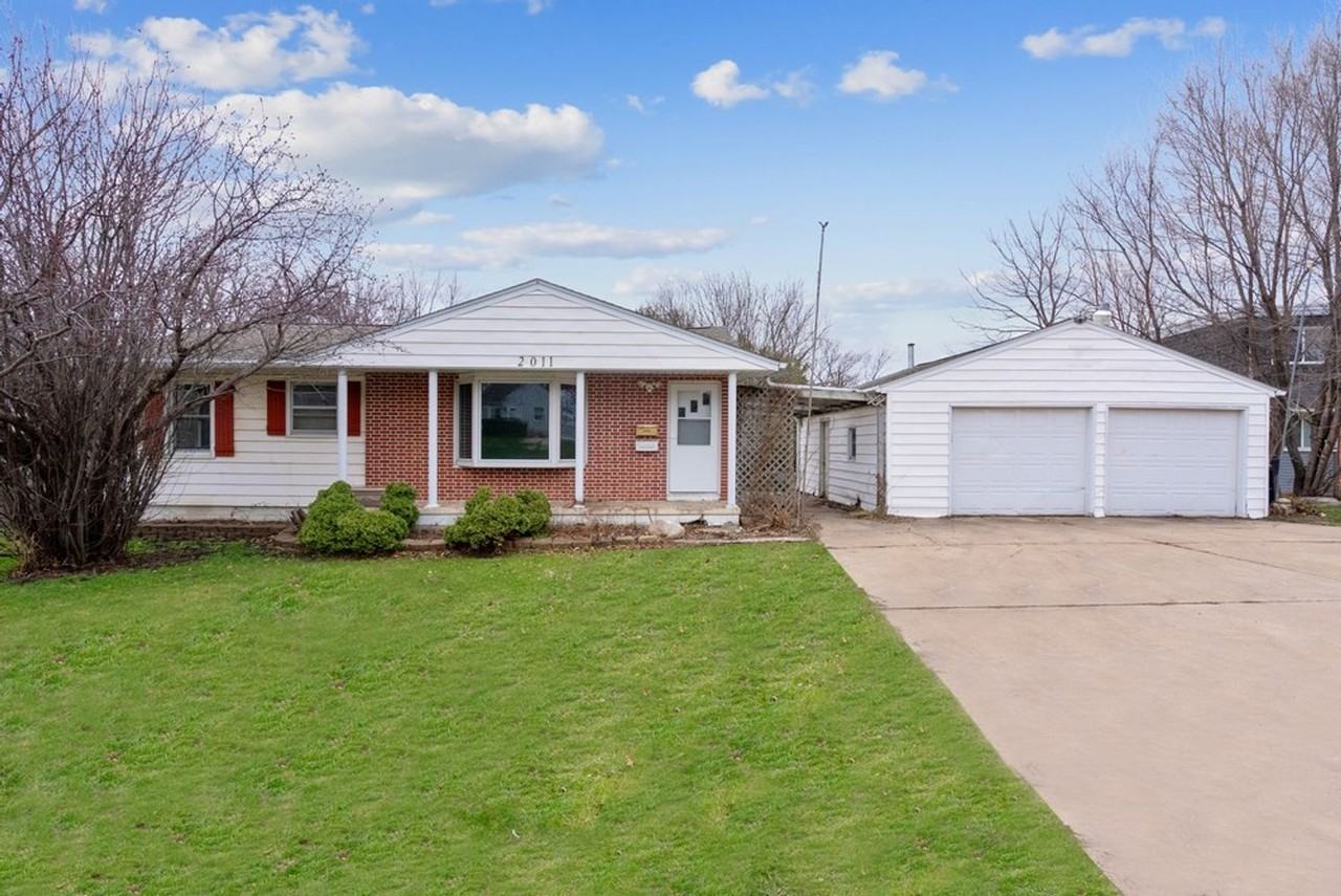 2011 Waterloo Rd - Photo 4 of 19