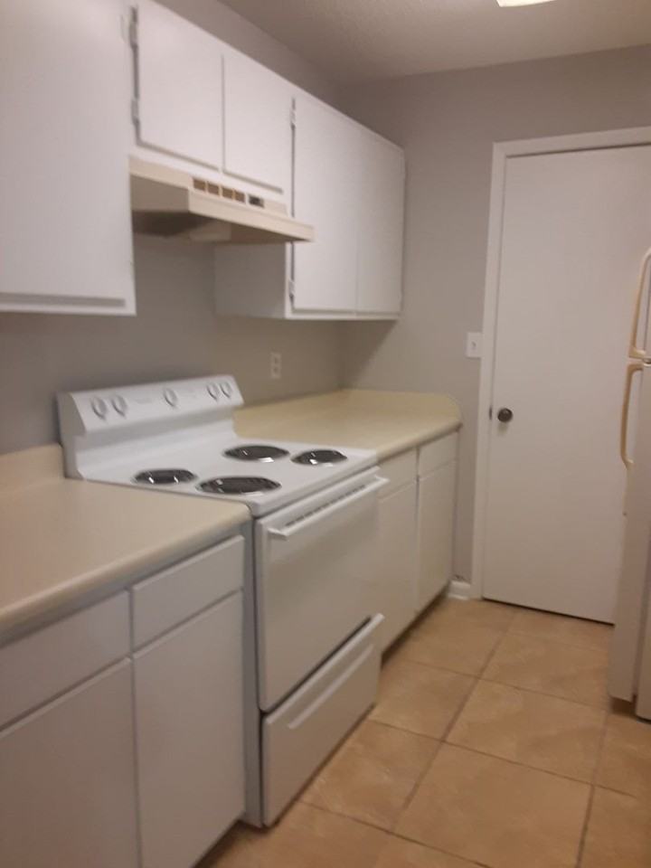 3525 Sable Palm Ln #A - Photo 4 of 17