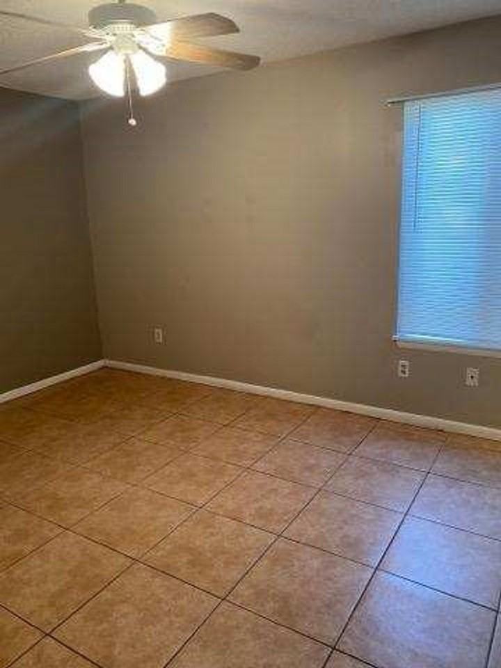 3525 Sable Palm Ln #A - Photo 7 of 17