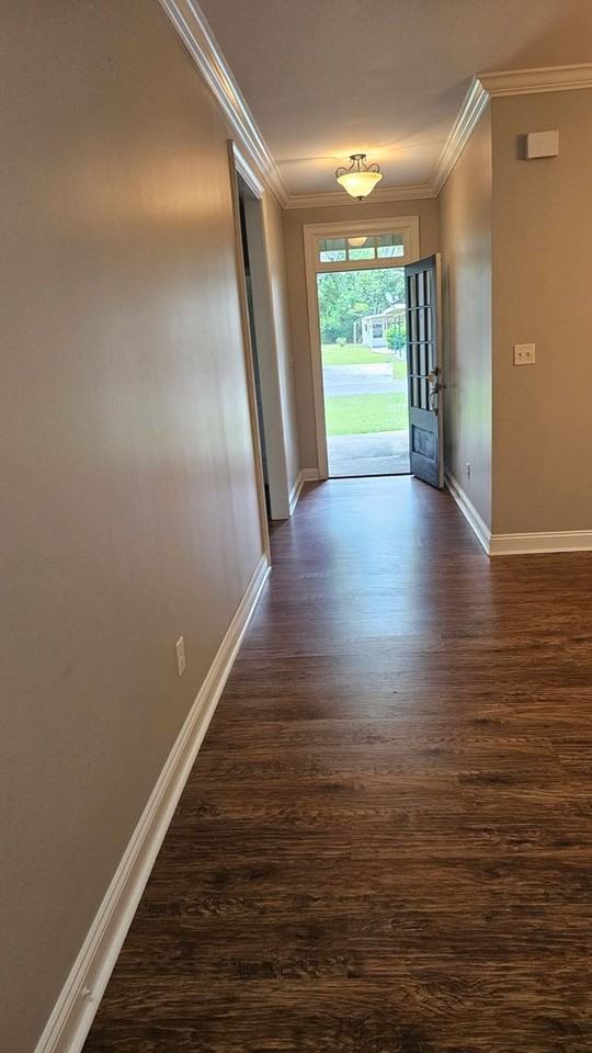 402 N Jefferson St - Photo 3 of 43