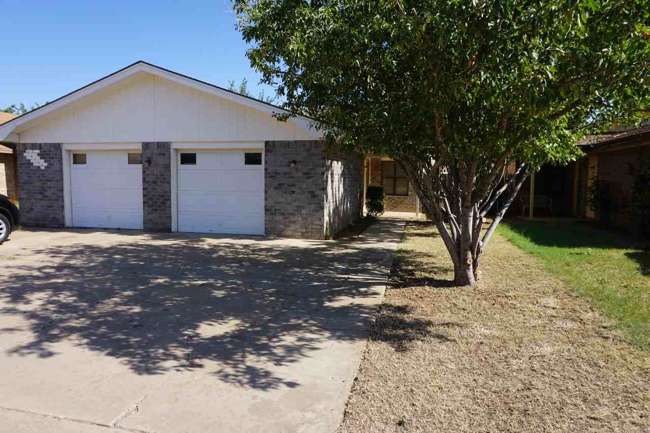 5418 34th - Photo 2 of 15