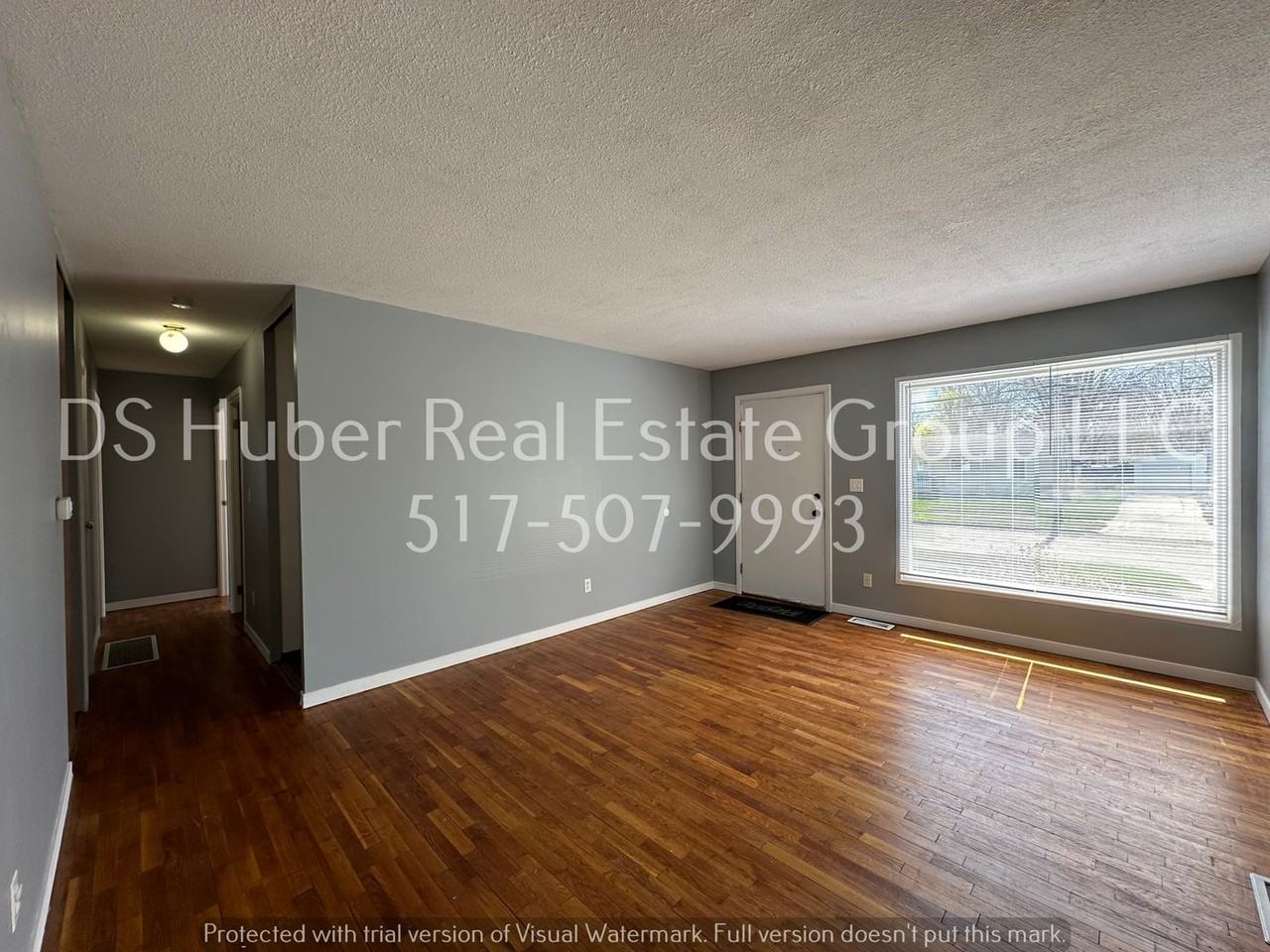 2920 Hillcrest St - Photo 2 of 17