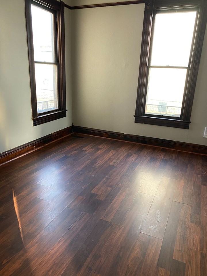 1617 N 13th St - Photo 3 of 21