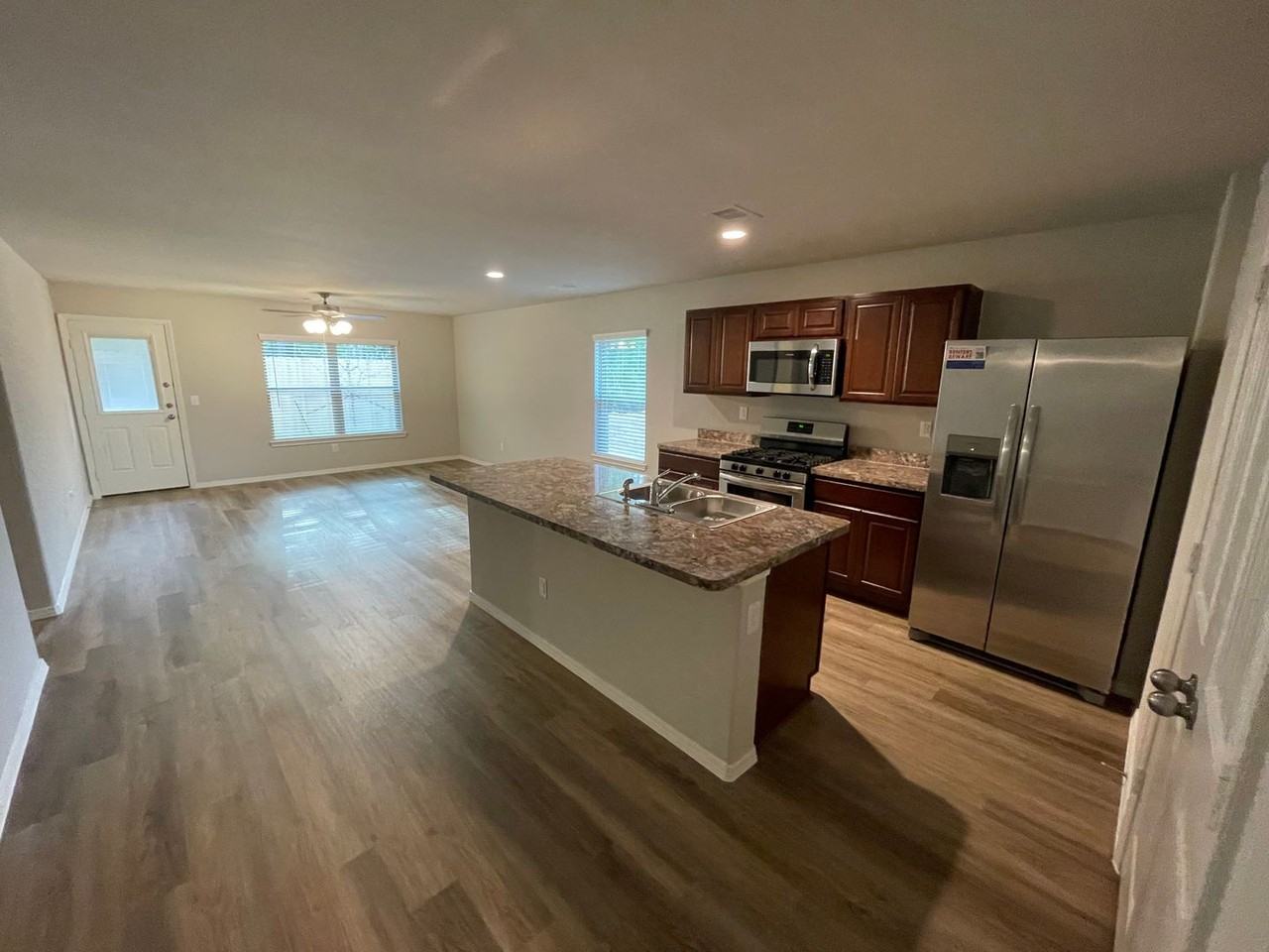 731 Long Cedar Dr - Photo 6 of 22
