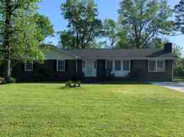 featured image of 23 Edith Dr