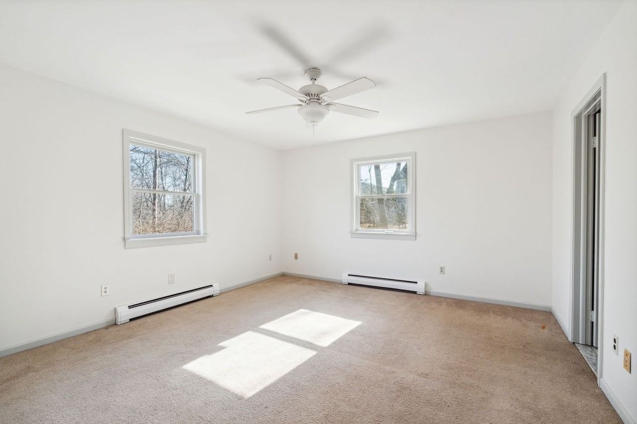 17 Hillside Rd - Photo 7 of 36