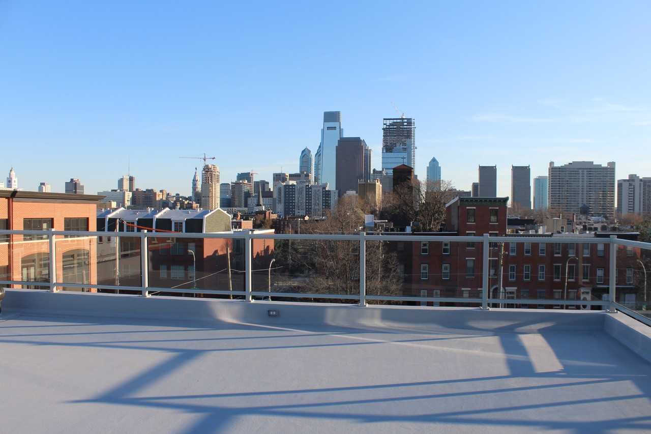 708 N 19th St #5 - Photo 7 of 8