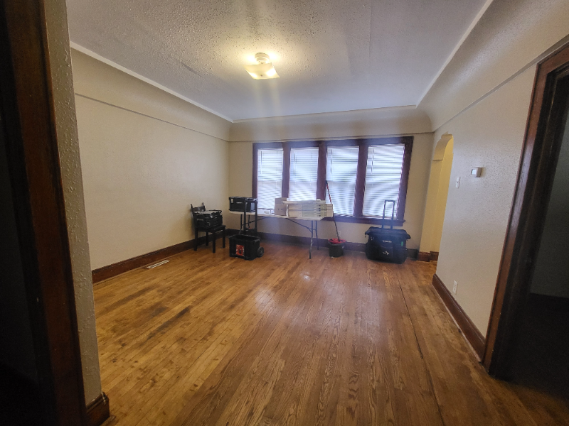 1906 S 5th Pl - Photo 2 of 22