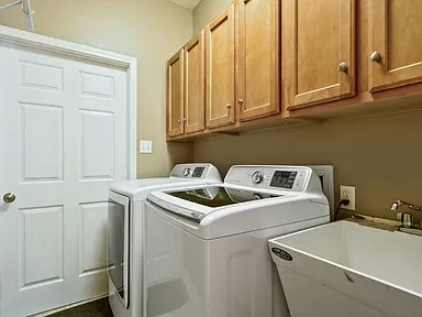 725 Akikai Dr - Photo 3 of 6