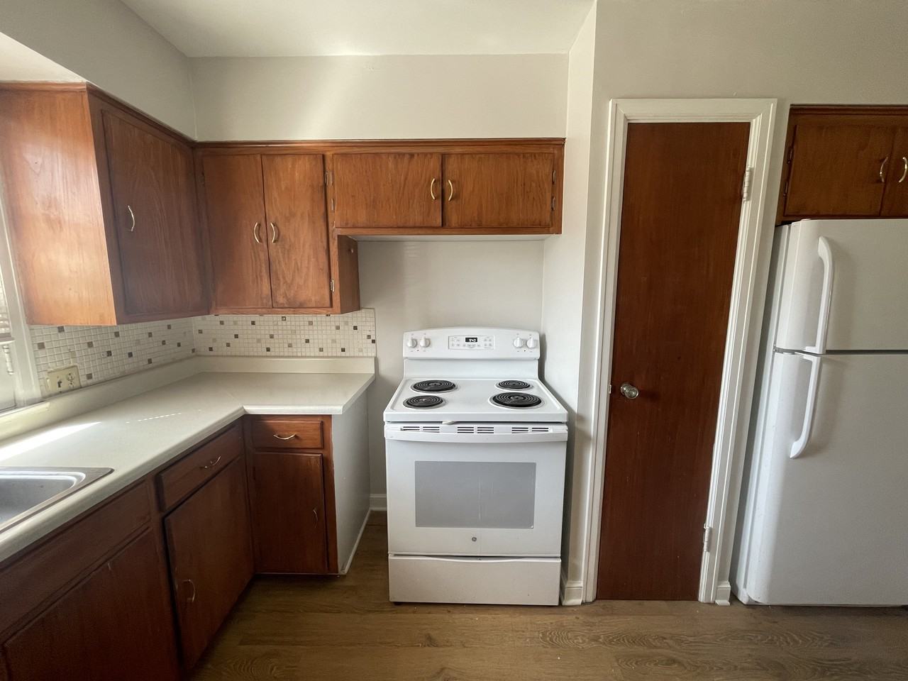 2020 South 82nd Street - Photo 3 of 9