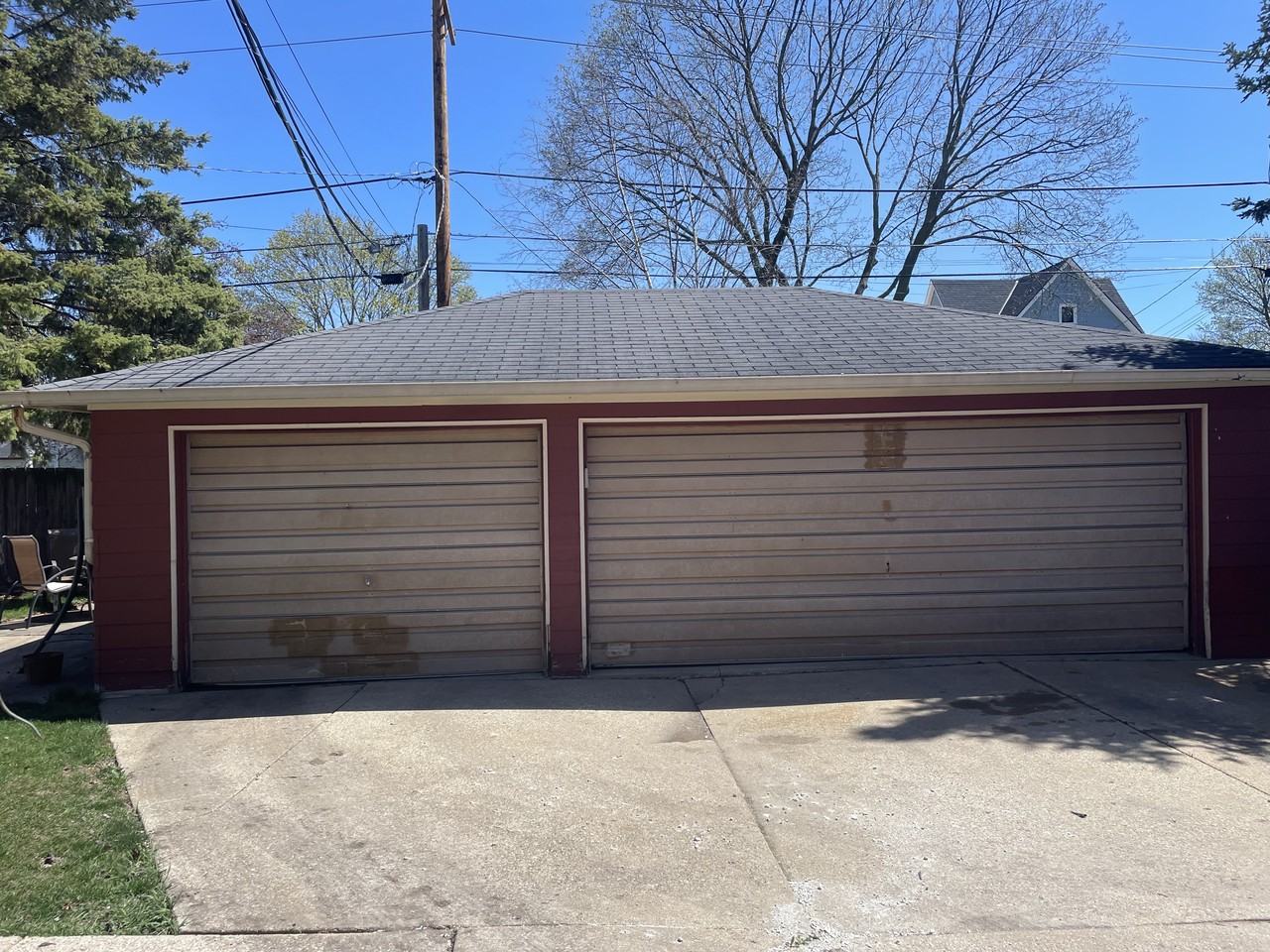 2020 South 82nd Street - Photo 2 of 9