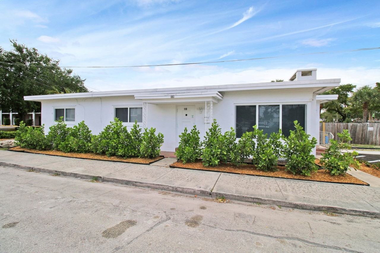 110 N C St #NA - Photo 3 of 21