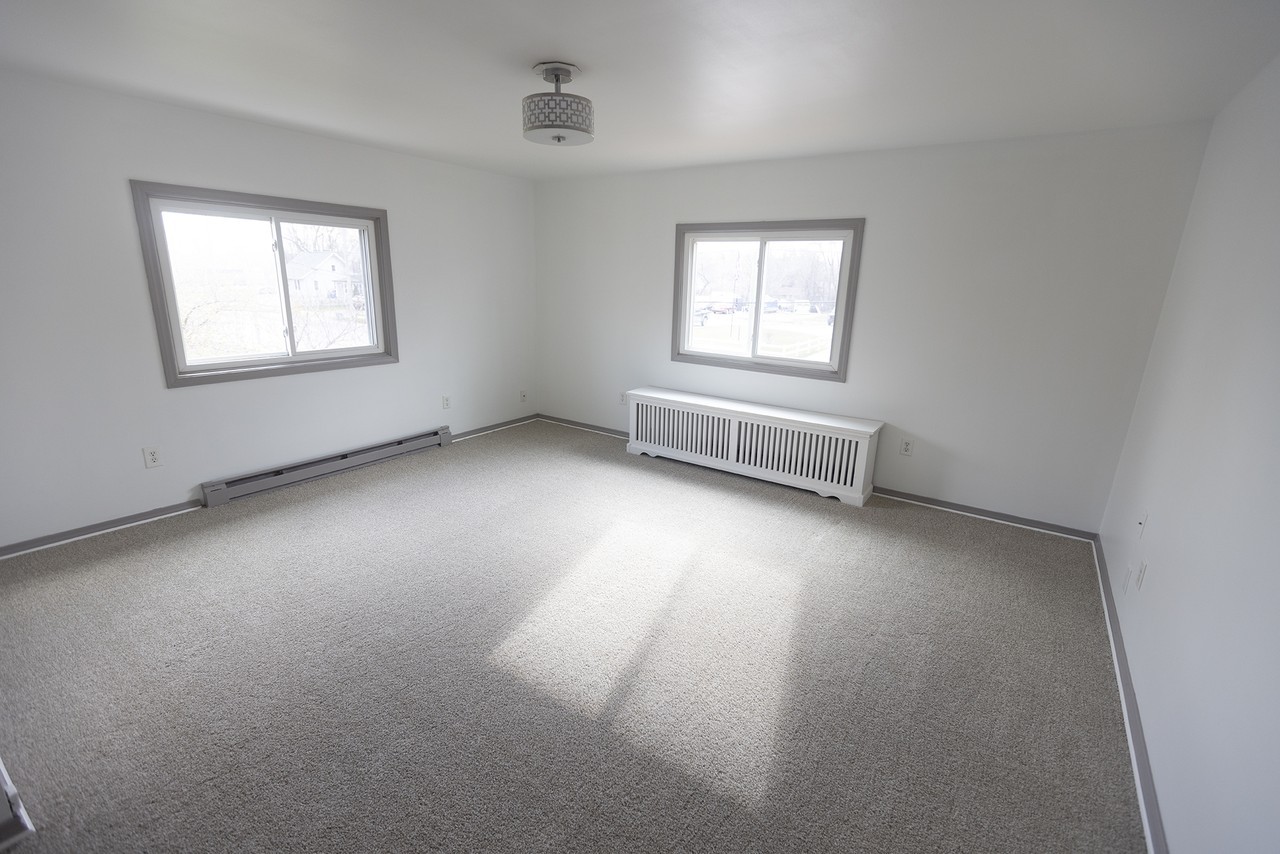9206 Main St #B - Photo 4 of 8