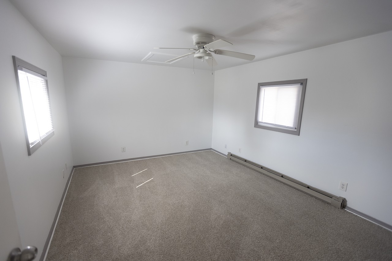 9206 Main St #B - Photo 5 of 8
