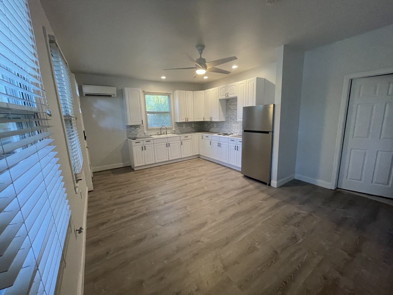 2402 Flagler Ave #1 - Photo 2 of 10