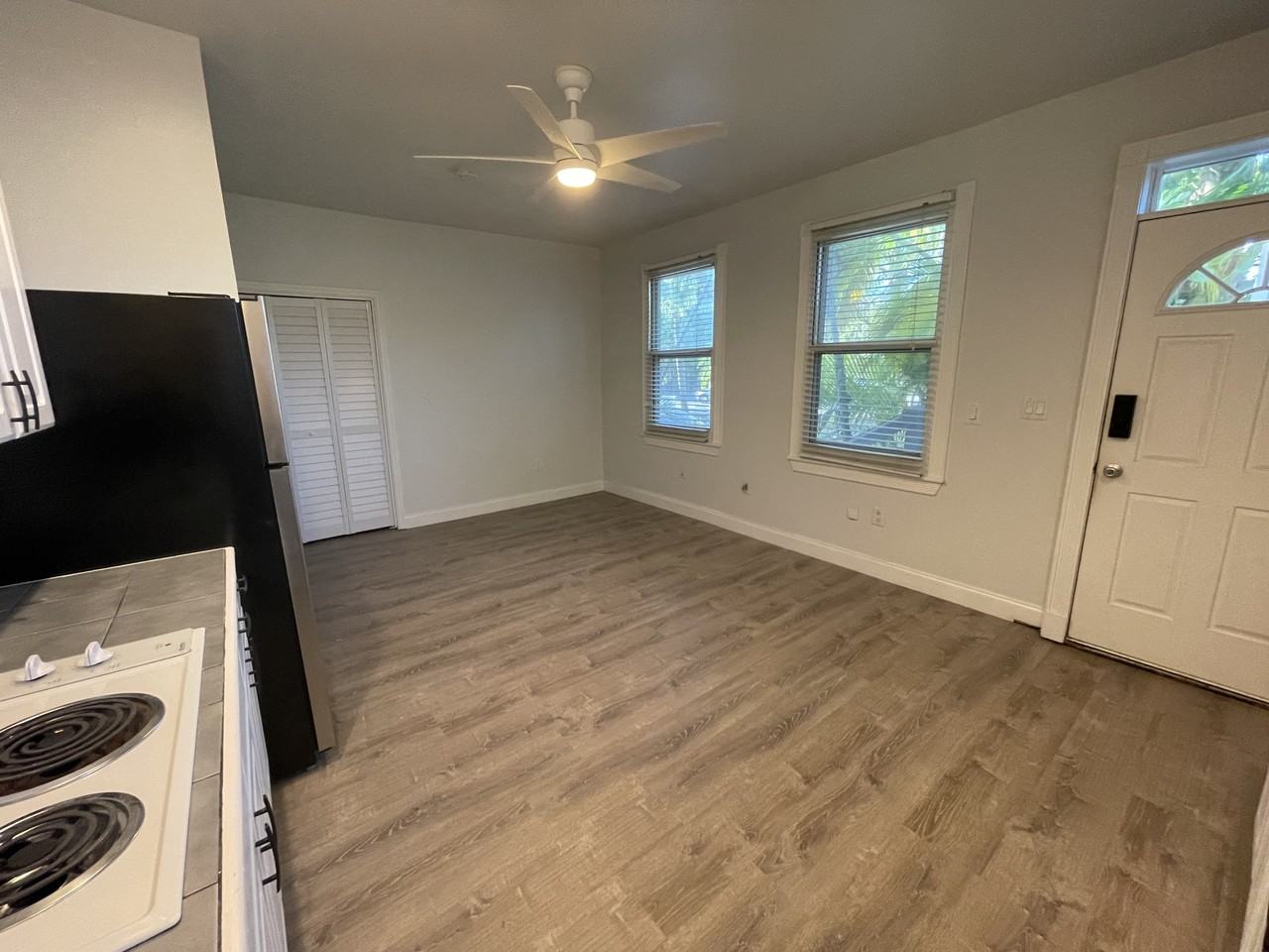 2402 Flagler Ave #1 - Photo 4 of 10