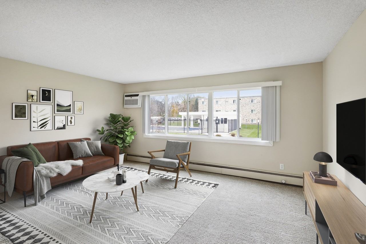 Silver Lake - Photo 4 of 13