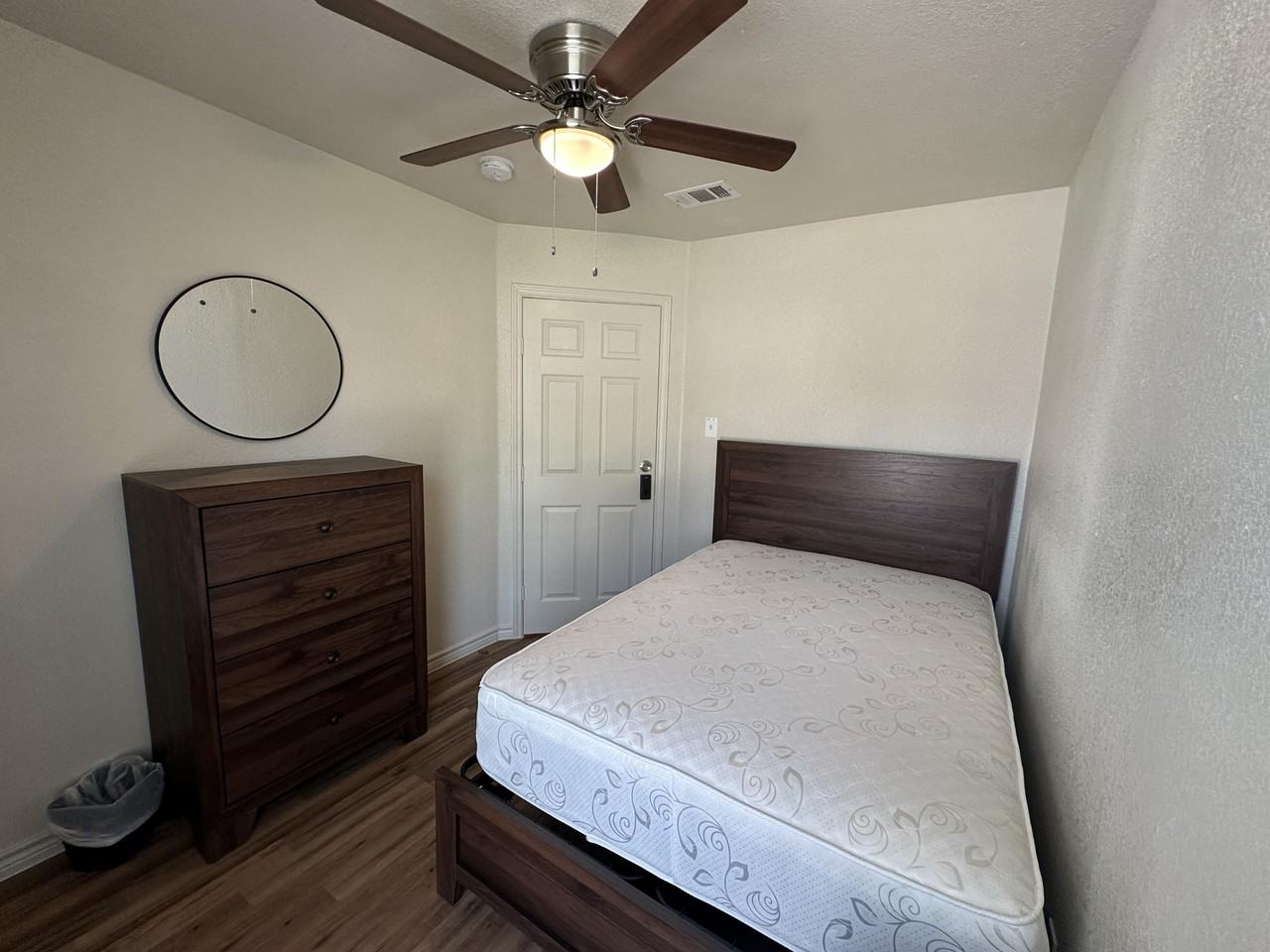 Chapman Street - Photo 7 of 9