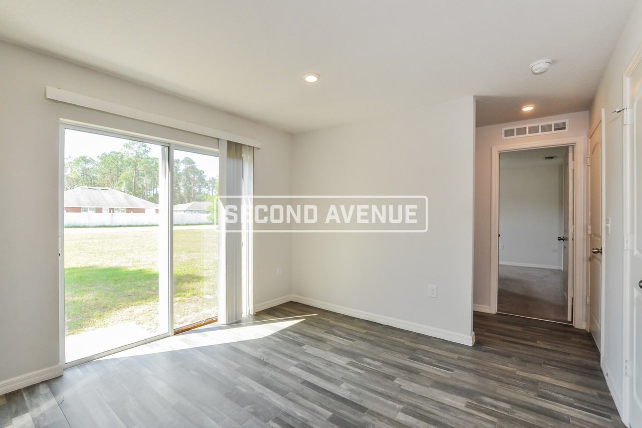 41 Raemoor Dr - Photo 6 of 20