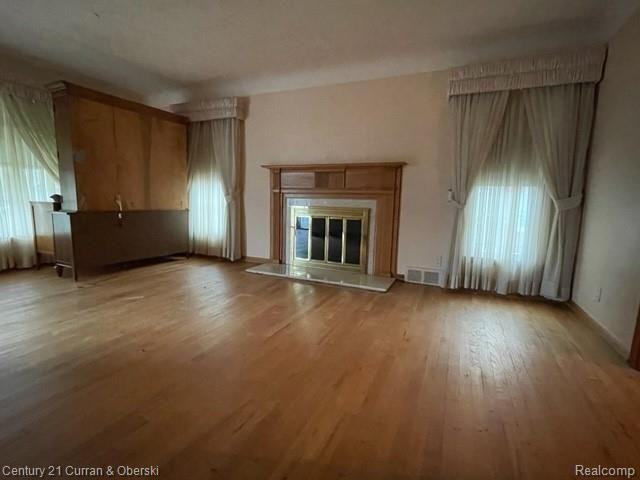 23638 Fordson Dr - Photo 3 of 12