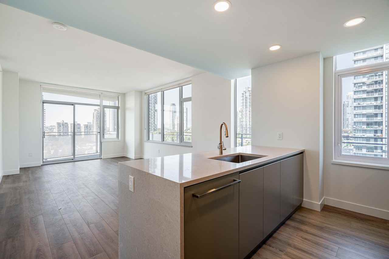 4433 Alaska Street #701 - Photo 5 of 58