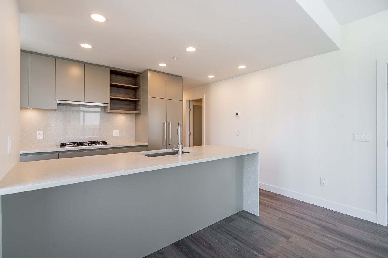 4433 Alaska Street #701 - Photo 7 of 58