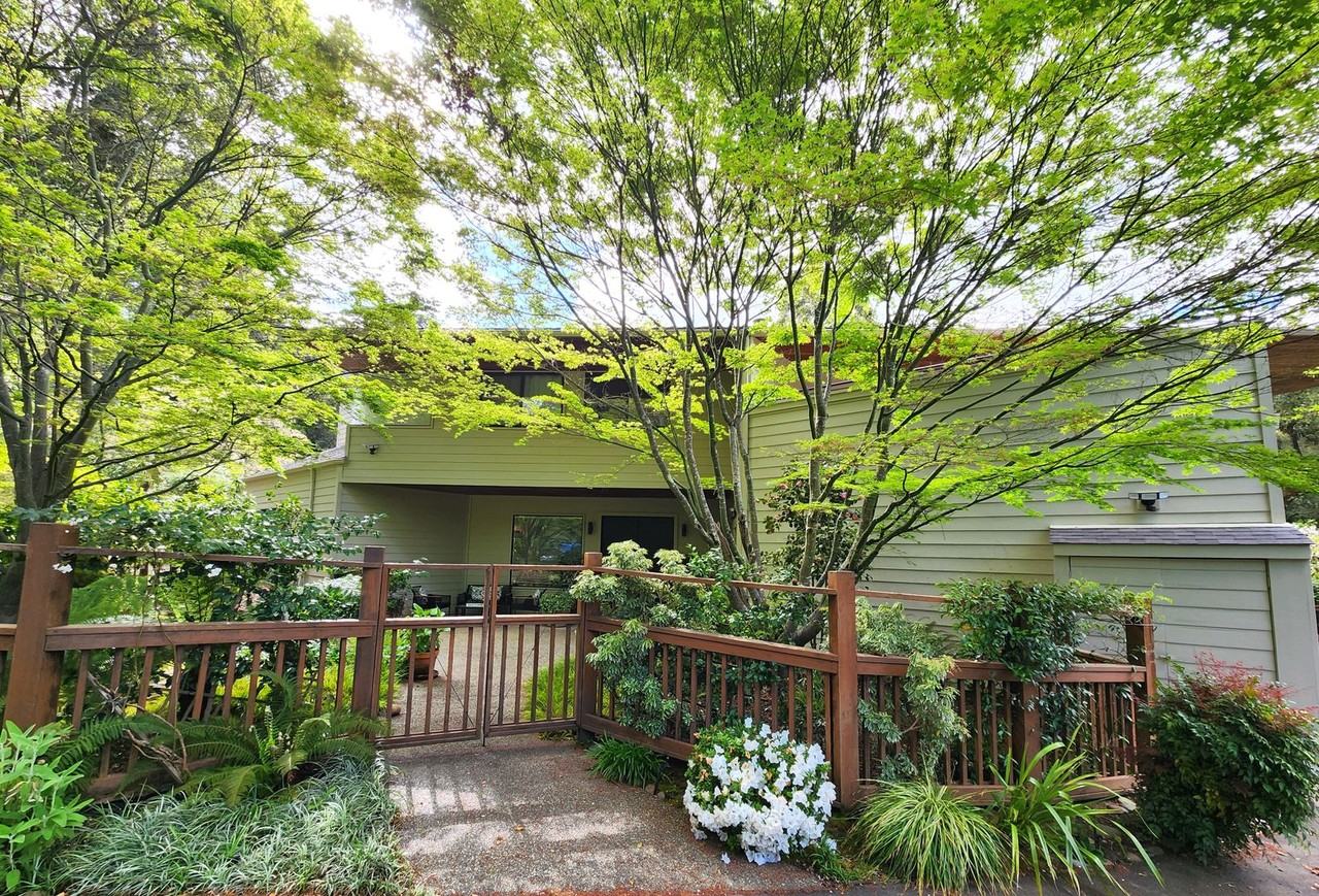 3 Oak Forest Ct - Photo 2 of 40