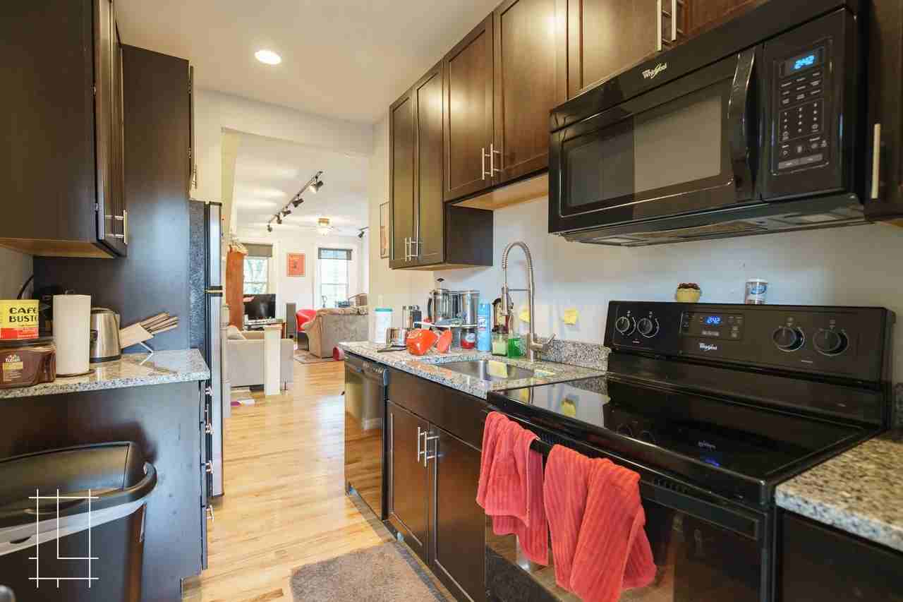 Neil House - Photo 2 of 43