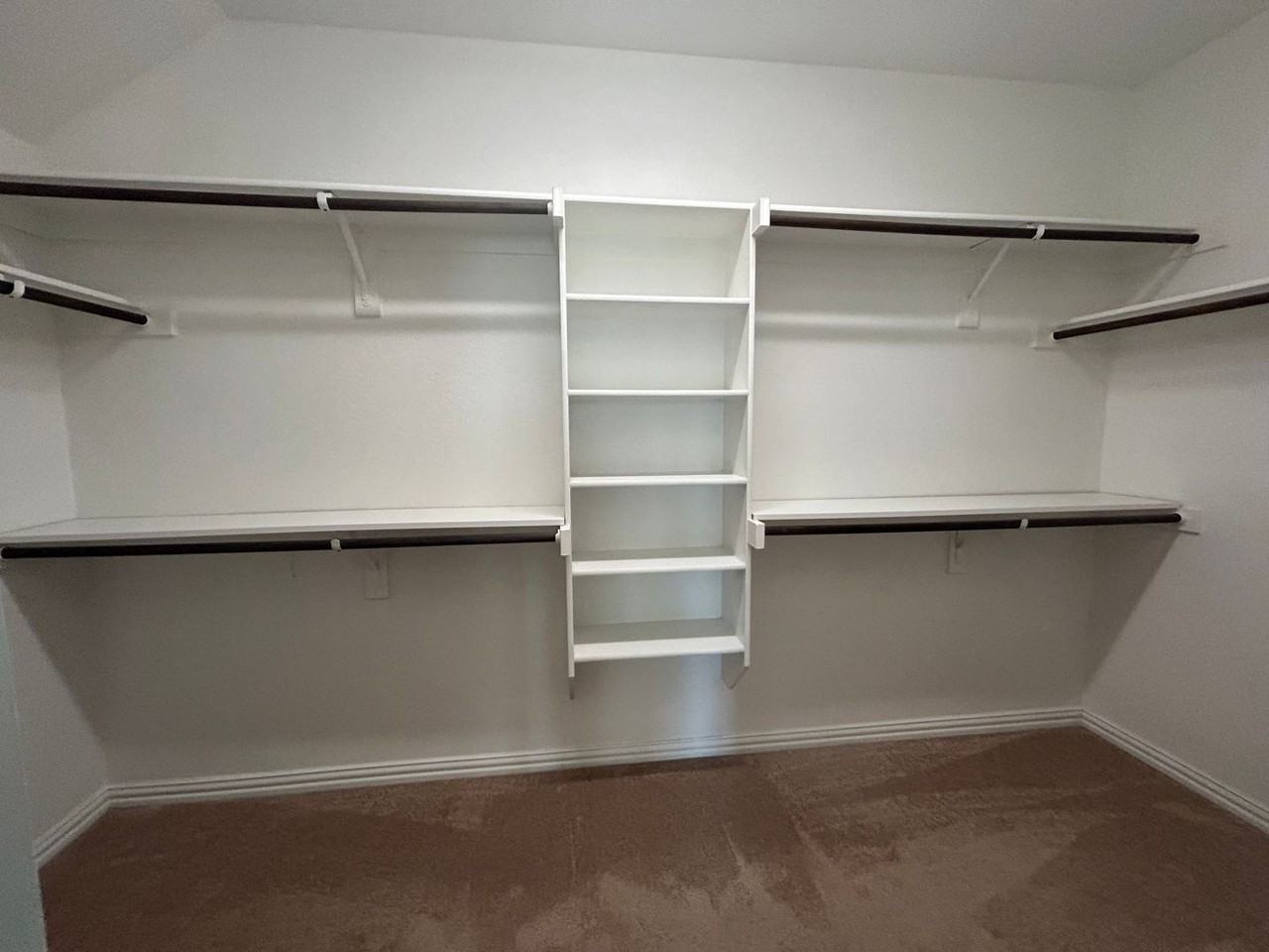 16616 Central Garden Ln - Photo 5 of 17