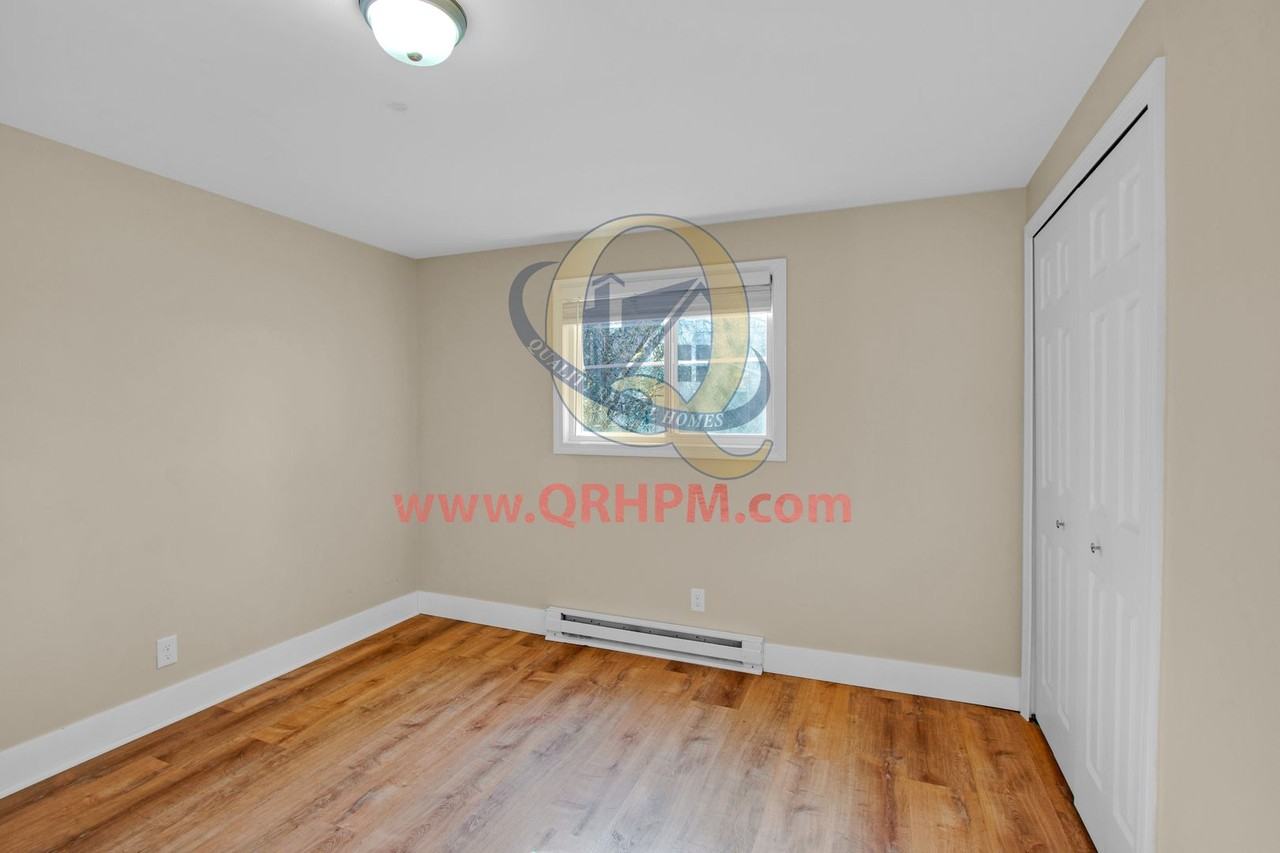 River Rock of Flushing Apartments - Photo 6 of 30