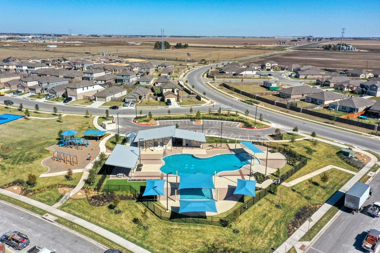 205 Arnage Dr - Photo 2 of 15