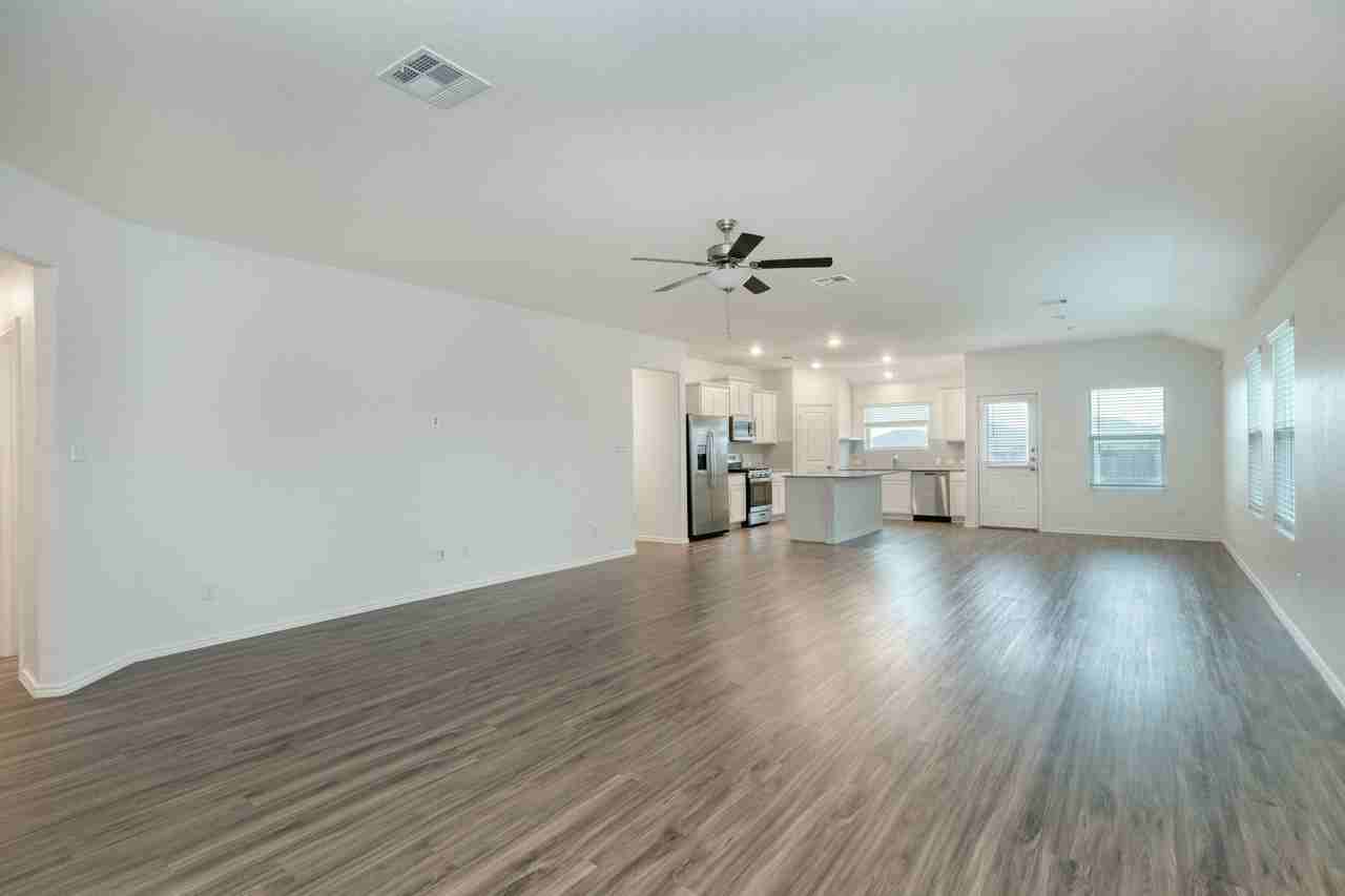 205 Arnage Dr - Photo 3 of 15