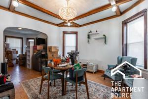 featured image of 1914 N Keeler Ave #1
