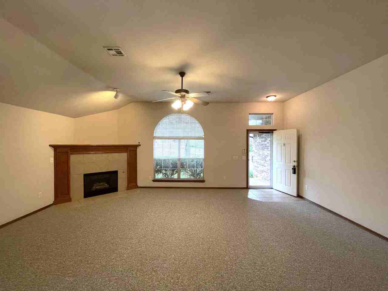 4024 Bald Eagle Dr - Photo 2 of 30