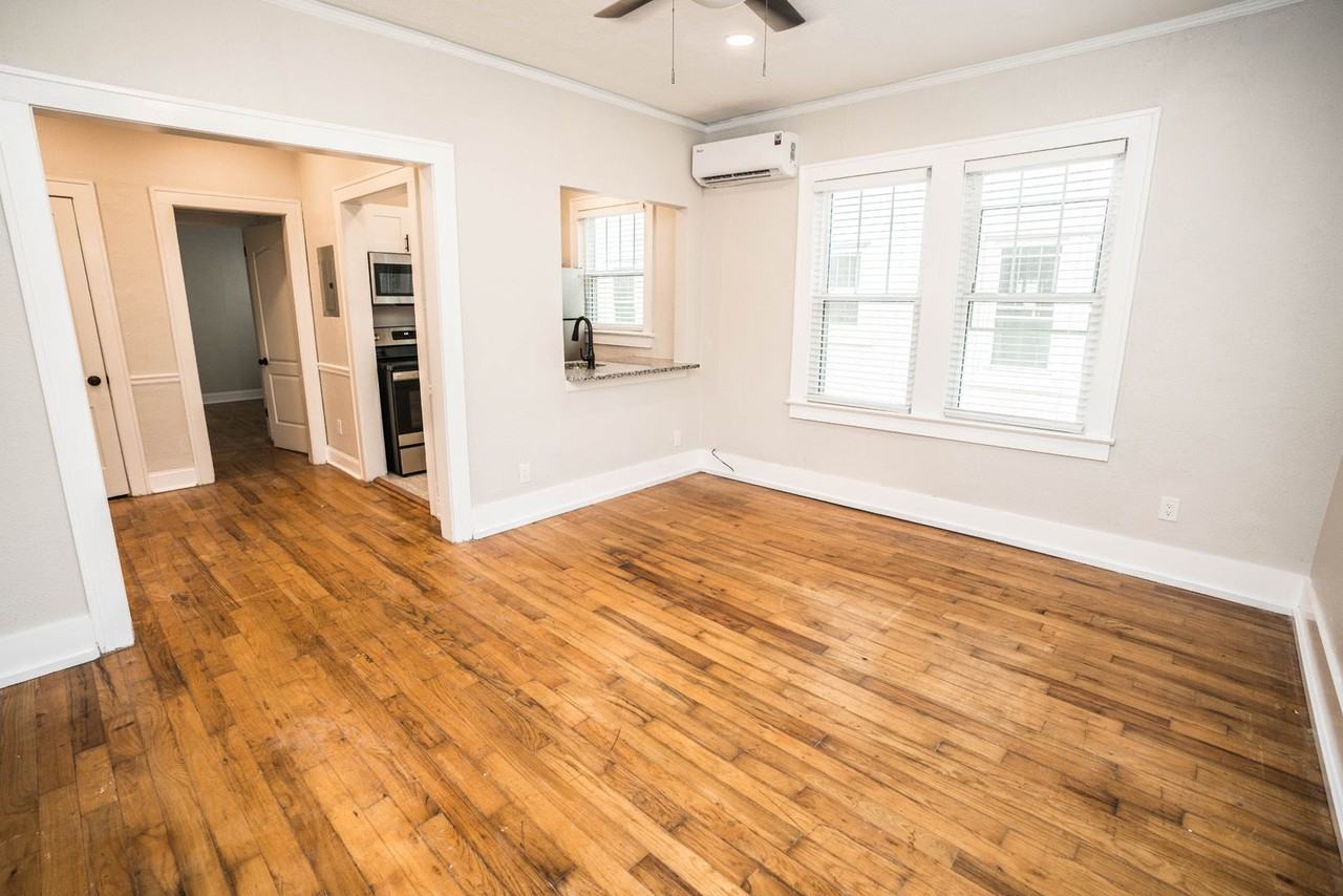 2505 Kansas Ave - Photo 3 of 21