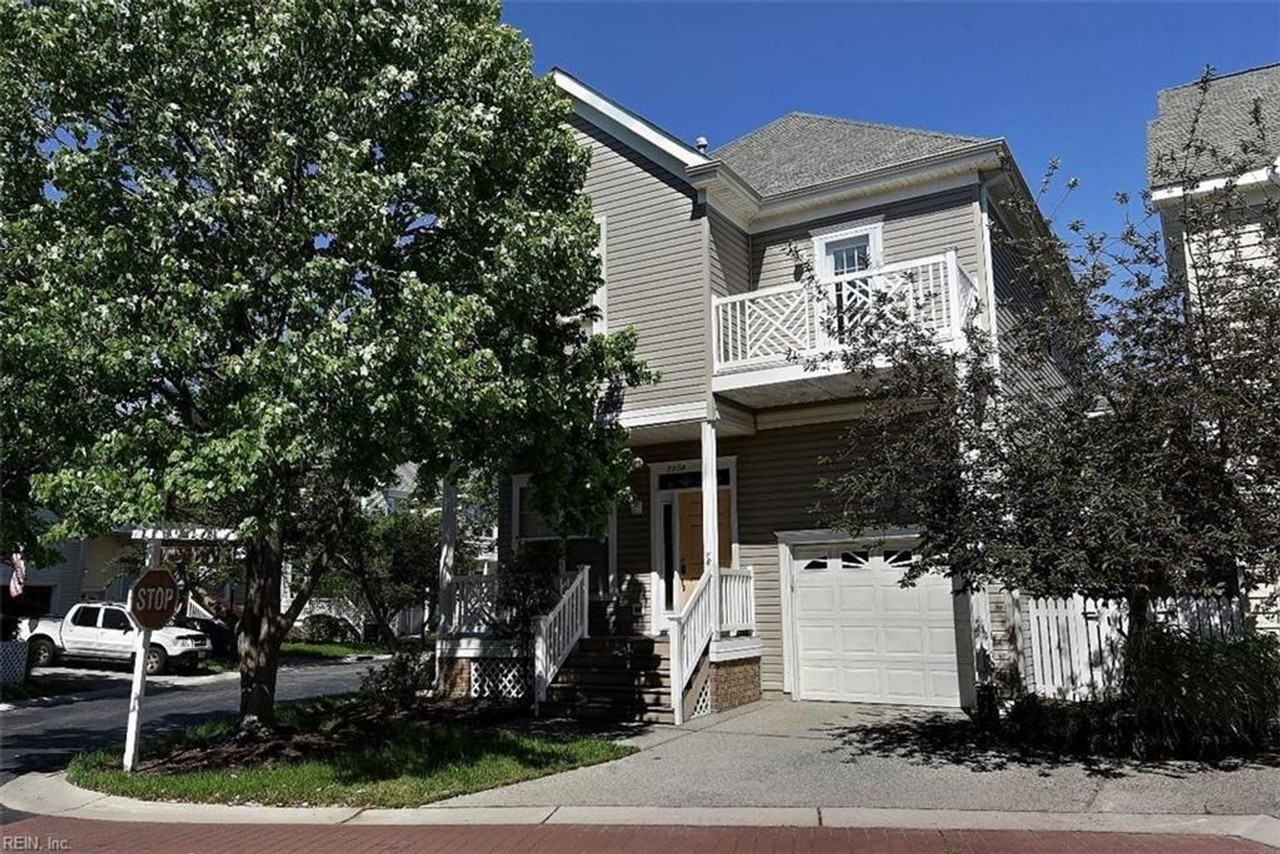 2204 Leeway Ct - Photo 2 of 31