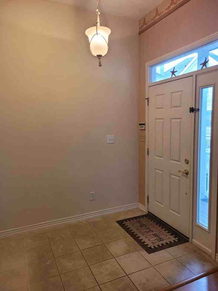 2204 Leeway Ct - Photo 3 of 31