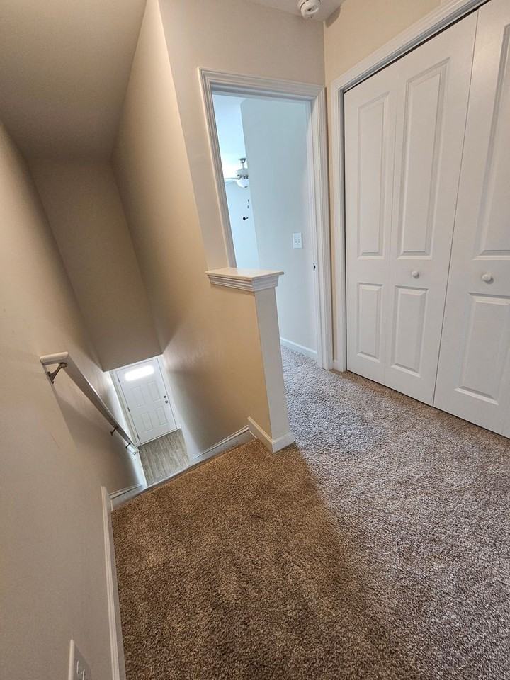 119 Jayden Dr E - Photo 6 of 13