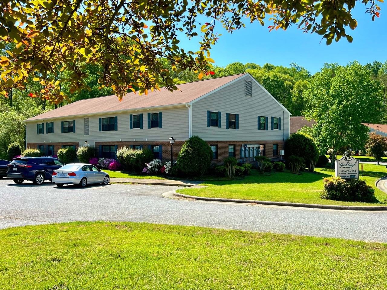 Yorkleigh Apartments - Photo 2 of 4